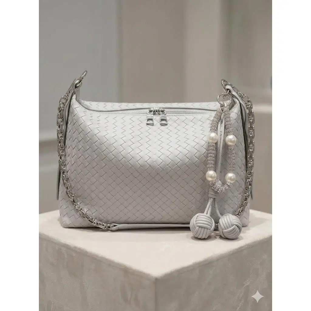 İthal Özel Tasarım Püskül Aksesuarlı Kadın El Ve Omuz Çantası - GRİ