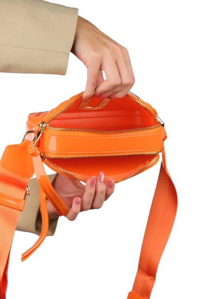 Kadın Kolon Omuz Askılı Silikon Parlak Çapraz Çanta 26398 Kadın Kolon Omuz Askılı Silikon Parlak Çapraz Çanta 26398