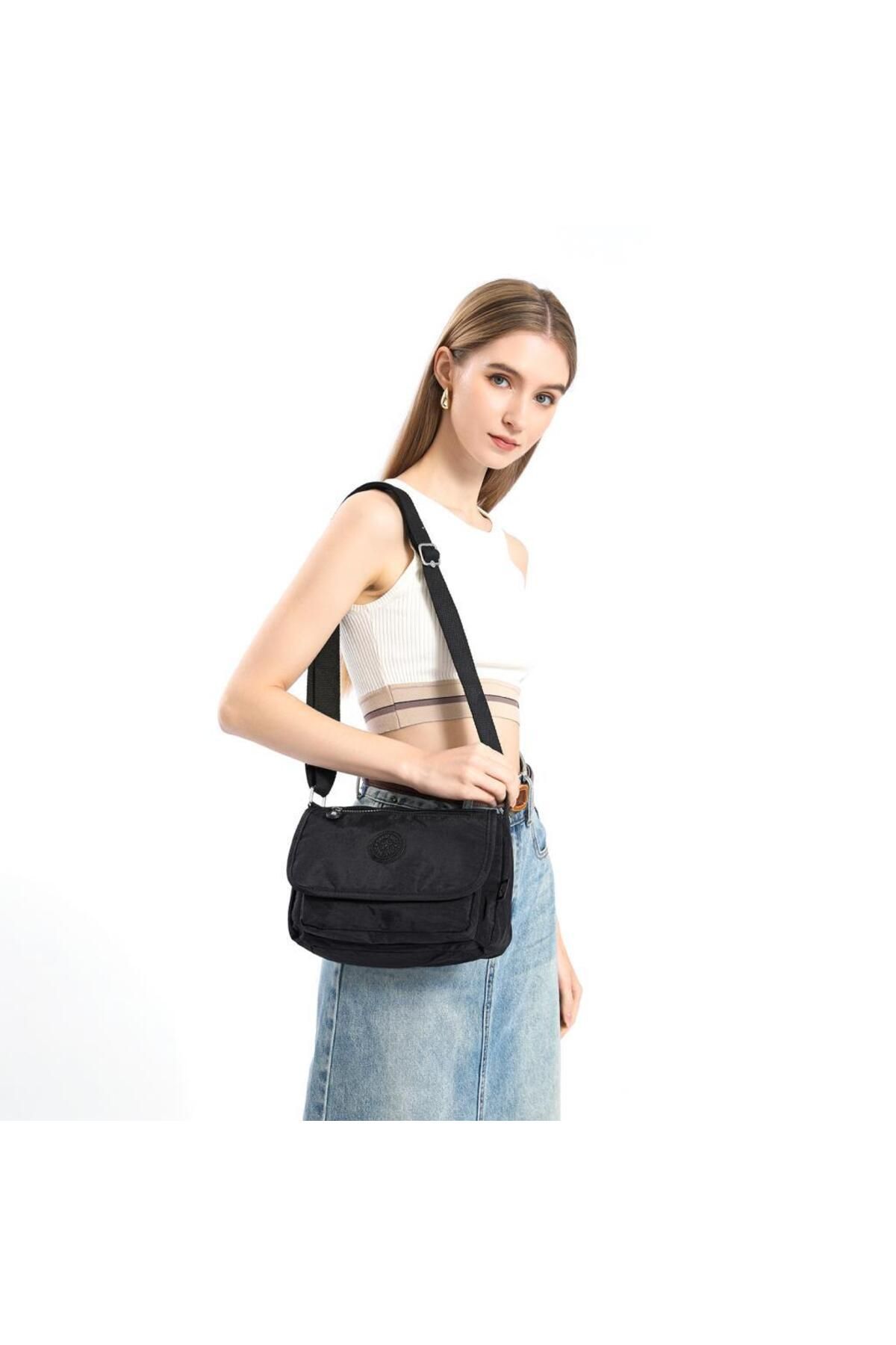 Krinkıl Kumaş Kadın Postacı Çantası Smart Bags 1148 Krinkıl Kumaş Kadın Postacı Çantası Smart Bags 1148