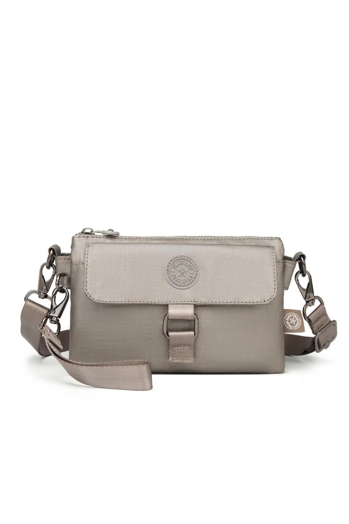 Metalik Kumaş Minik Boy Smart Bags Postacı Kadın Çantası 1147 Metalik Kumaş Minik Boy Smart Bags Postacı Kadın Çantası 1147