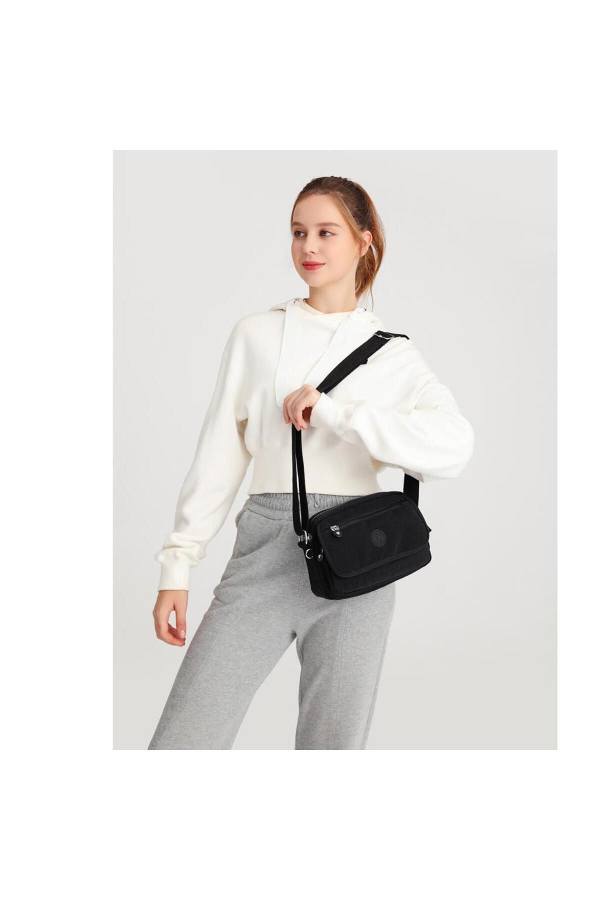 Smart Bags Postacı Kadın Çantası Krinkıl Kumaş 3166 Smart Bags Postacı Kadın Çantası Krinkıl Kumaş 3166